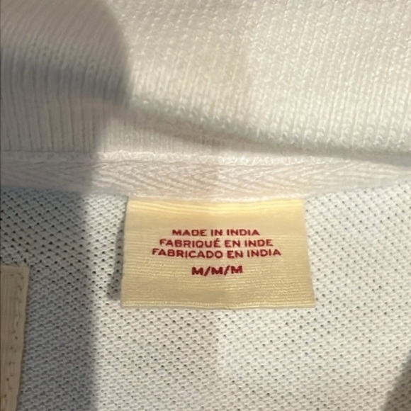 LEVI'S | polo shirt tee white size Medium, standard fit golf shirt​ - Picture 5 of 6